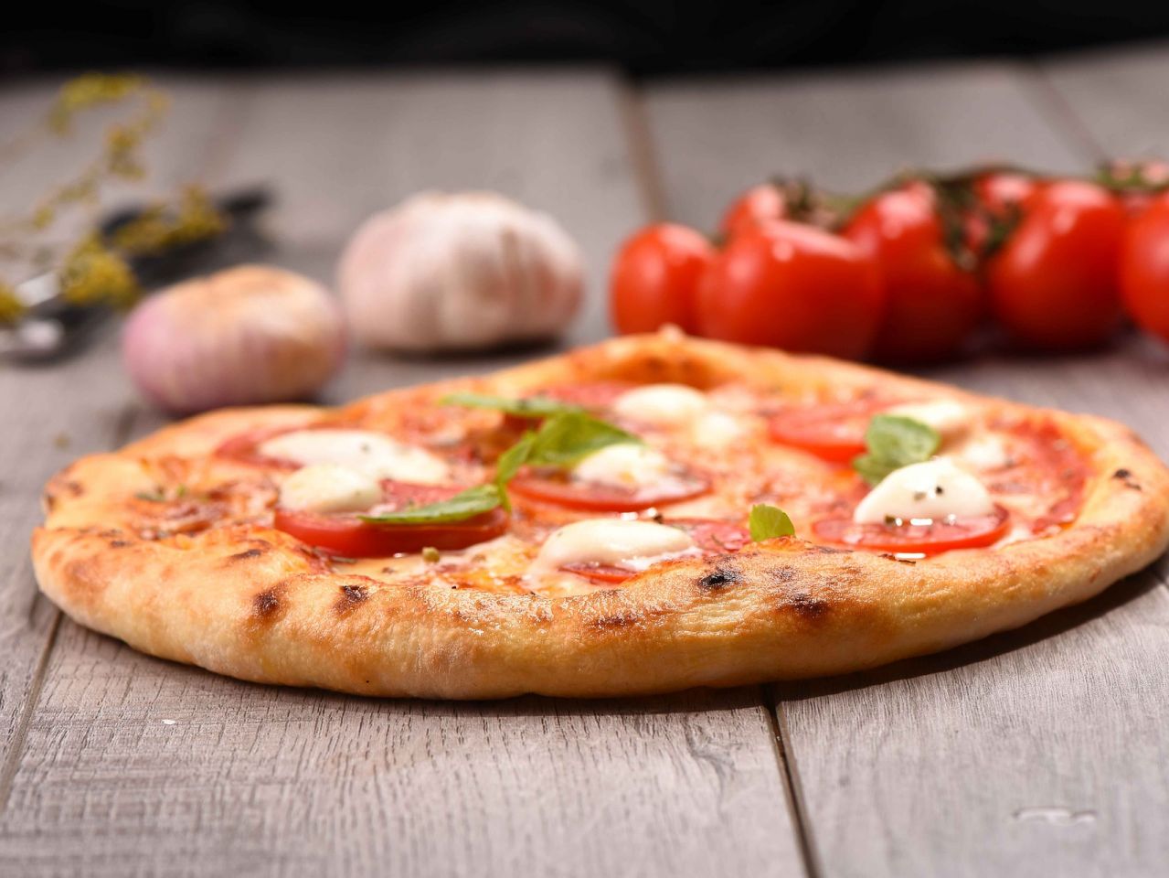 Sua maestà la pizza