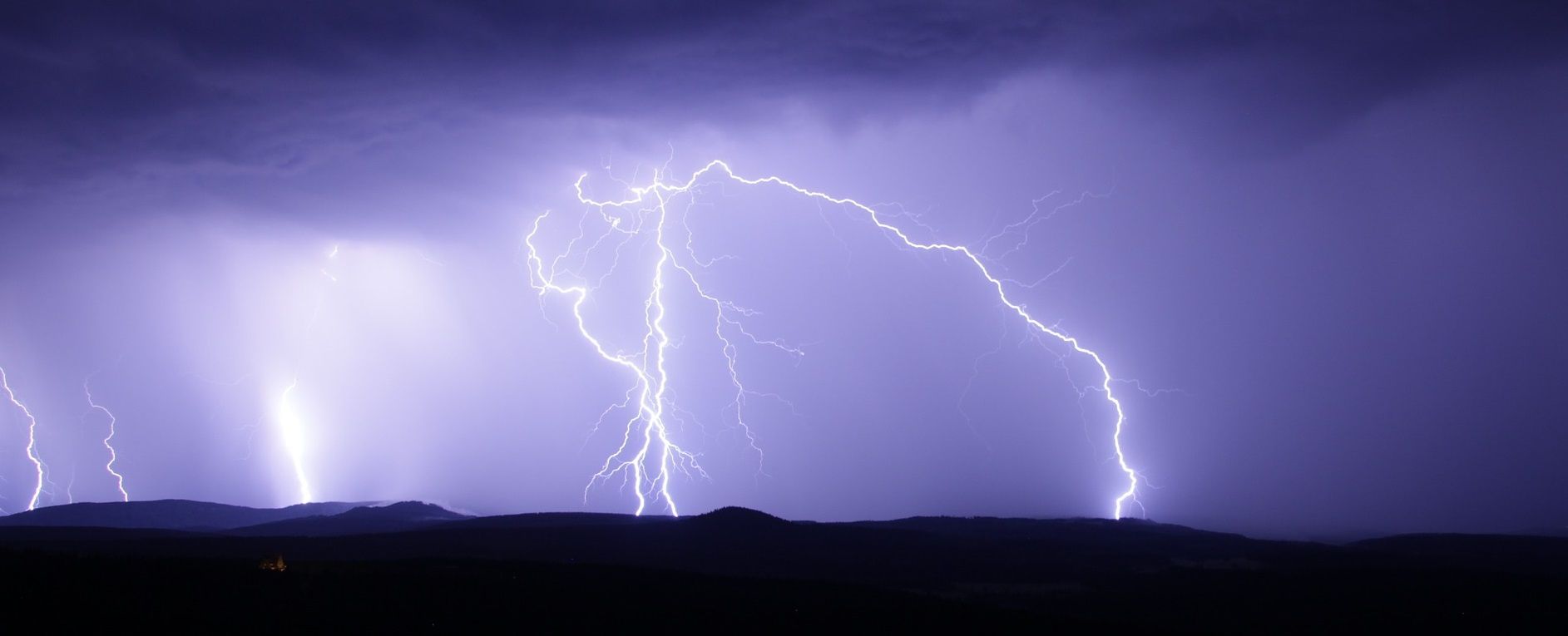 La Sardegna è il sandalo di Zeus?